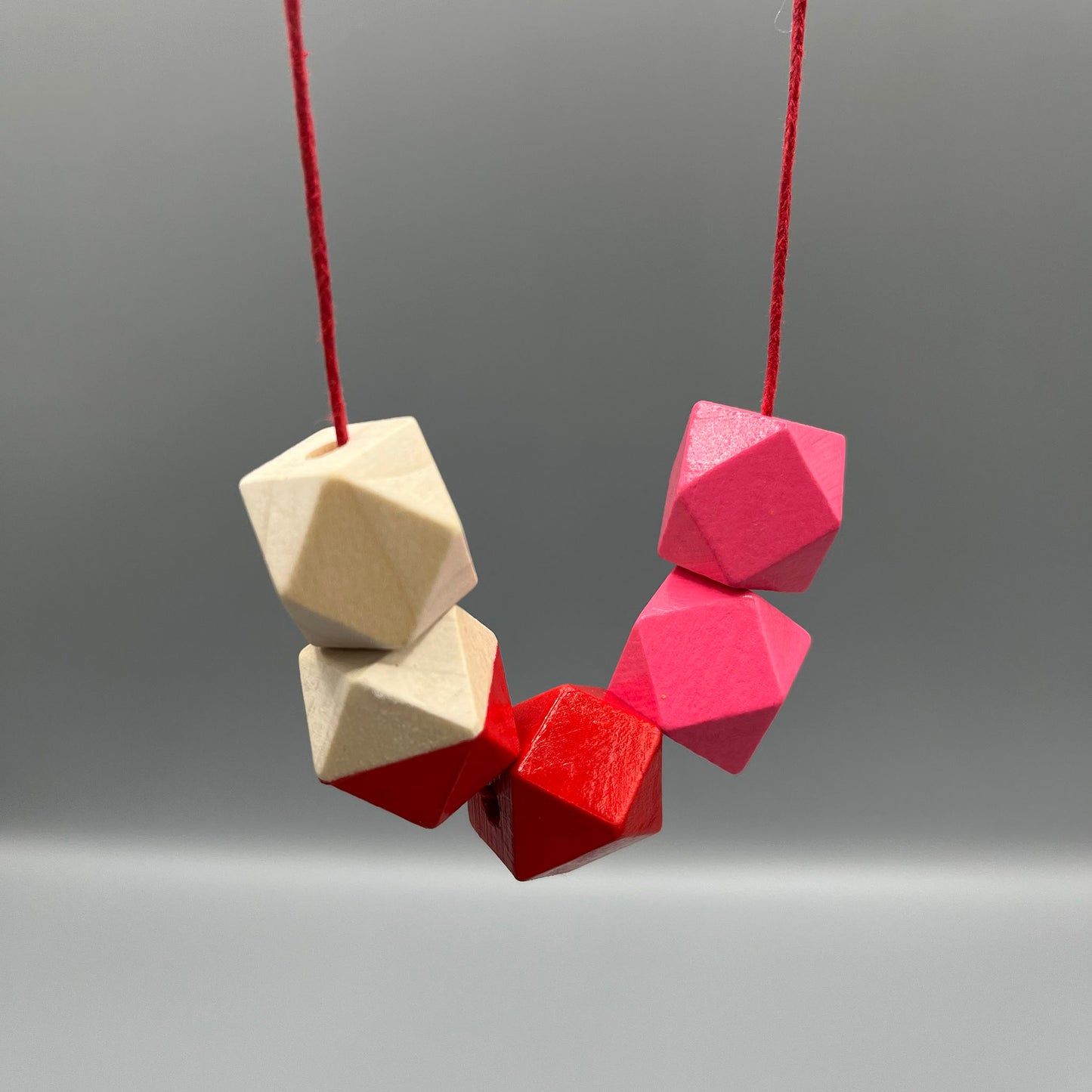 Wooden Bead Necklace – Red & Pink