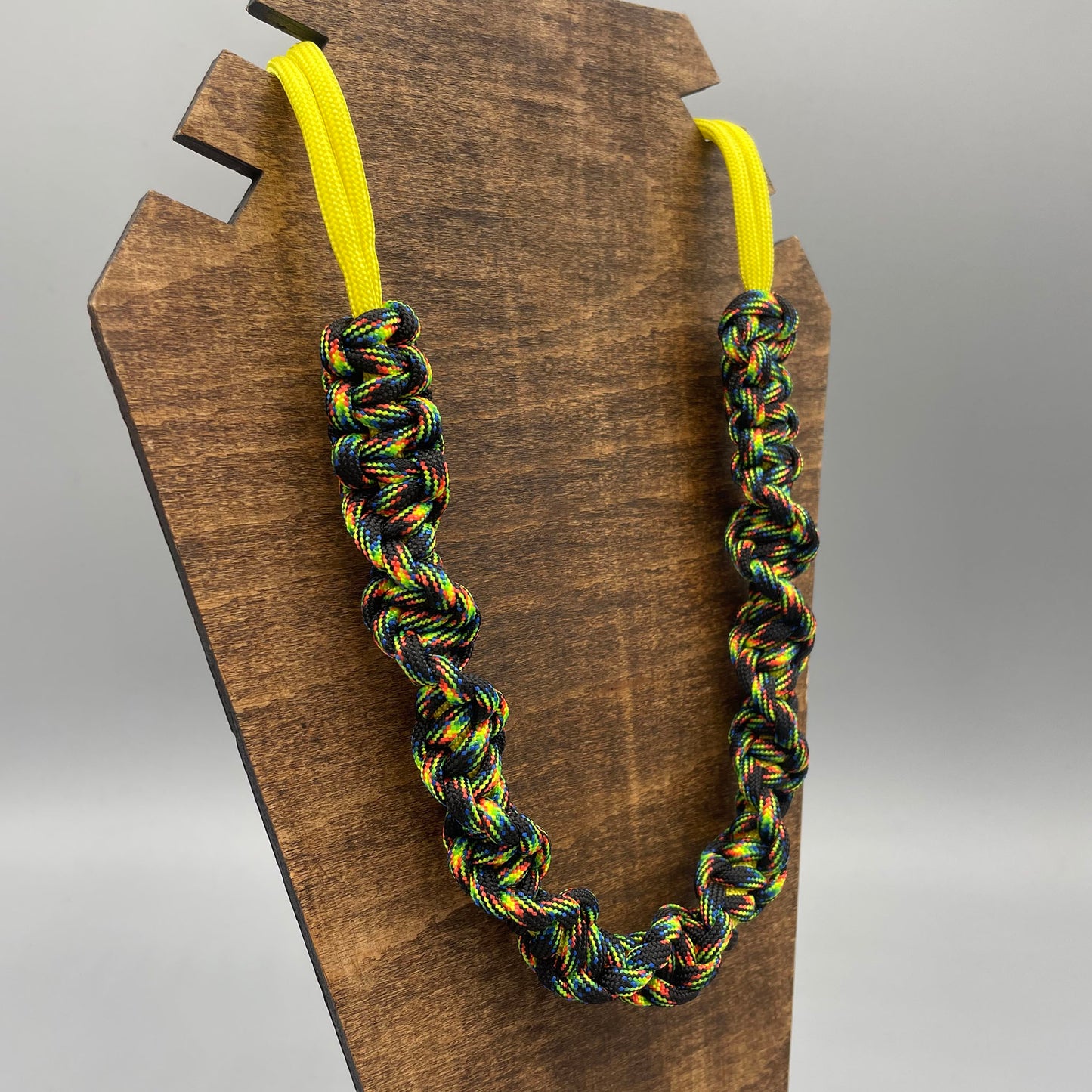 Paracord Macrame Necklace - Fireworks