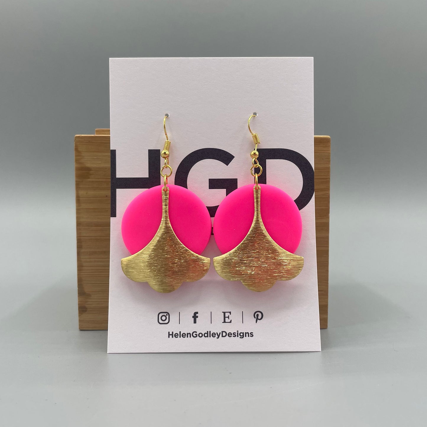 Polymer Clay Dangly Earrings – Brass Ginkgo Leaves