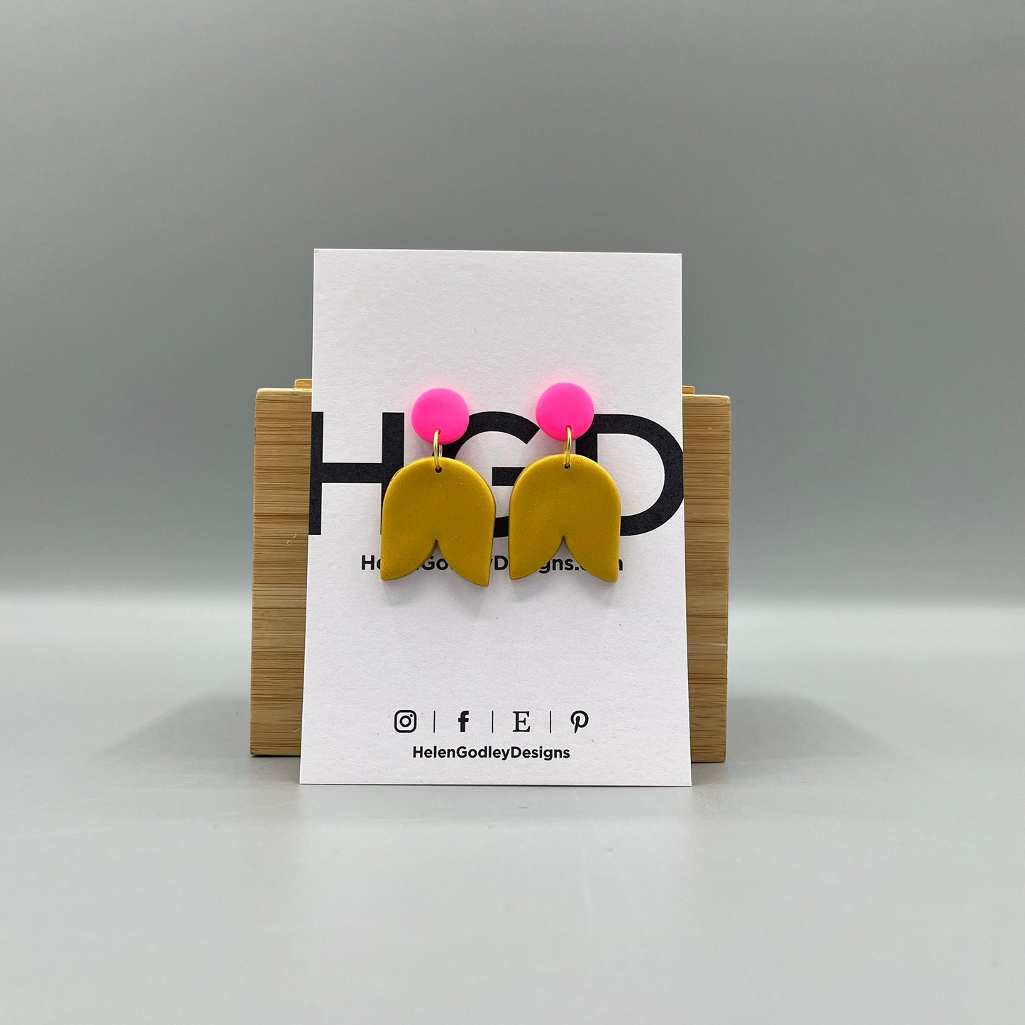 Polymer Clay Dangly Earrings – Tulip Inspired