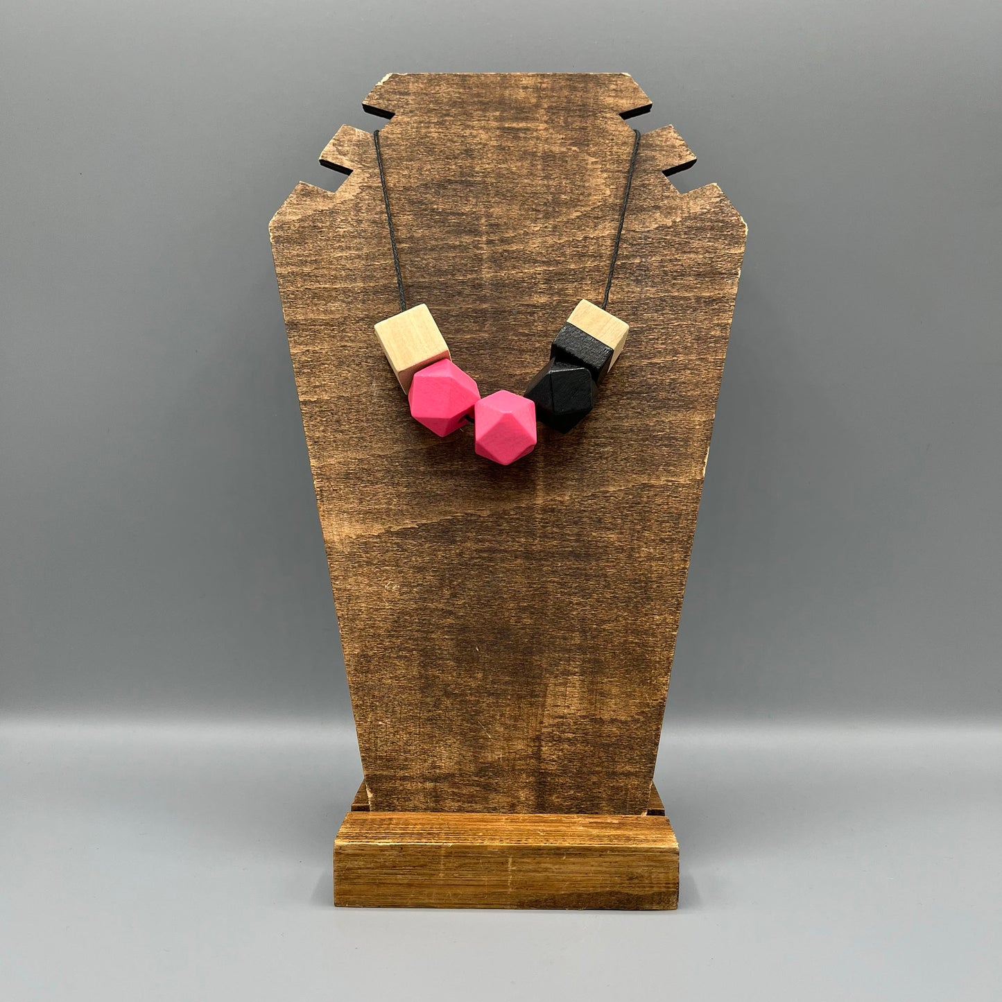 Wooden Bead Necklace – Pink & Black