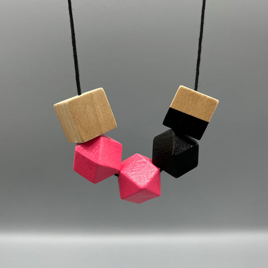 Wooden Bead Necklace – Pink & Black