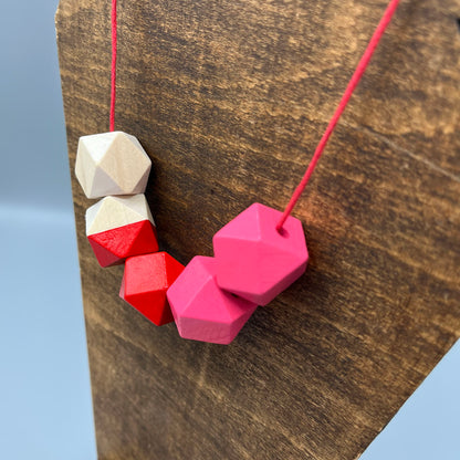Wooden Bead Necklace – Red & Pink