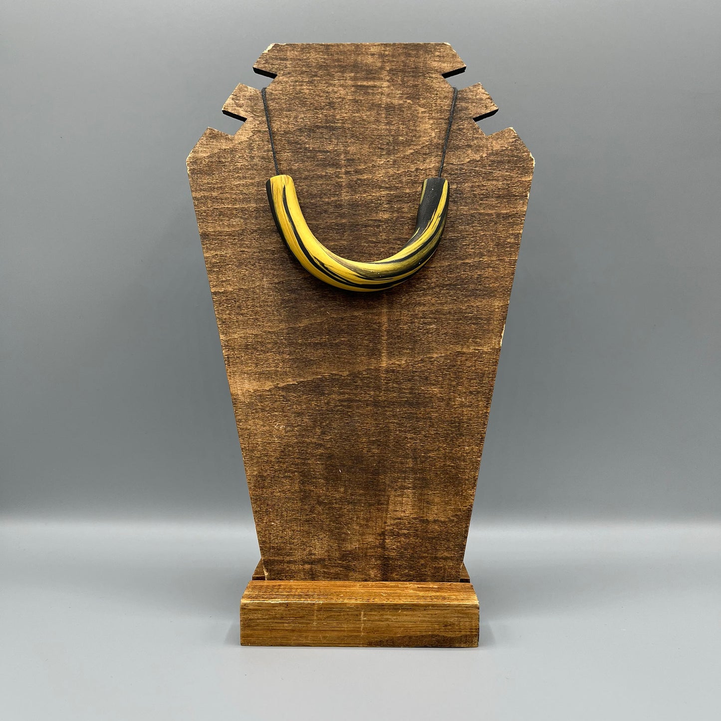 Polymer Clay Tubular Necklace – Marbled Gold & Black