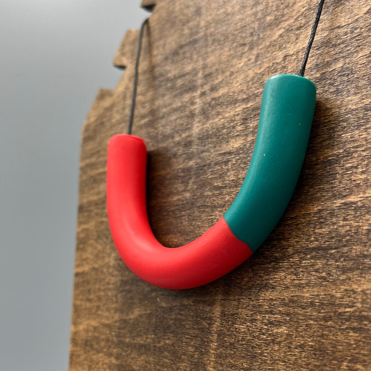 Polymer Clay Tubular Necklace – Red & Green
