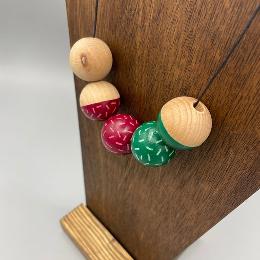 Wooden Bead Necklace – Burgundy & Forest Green - Patterned