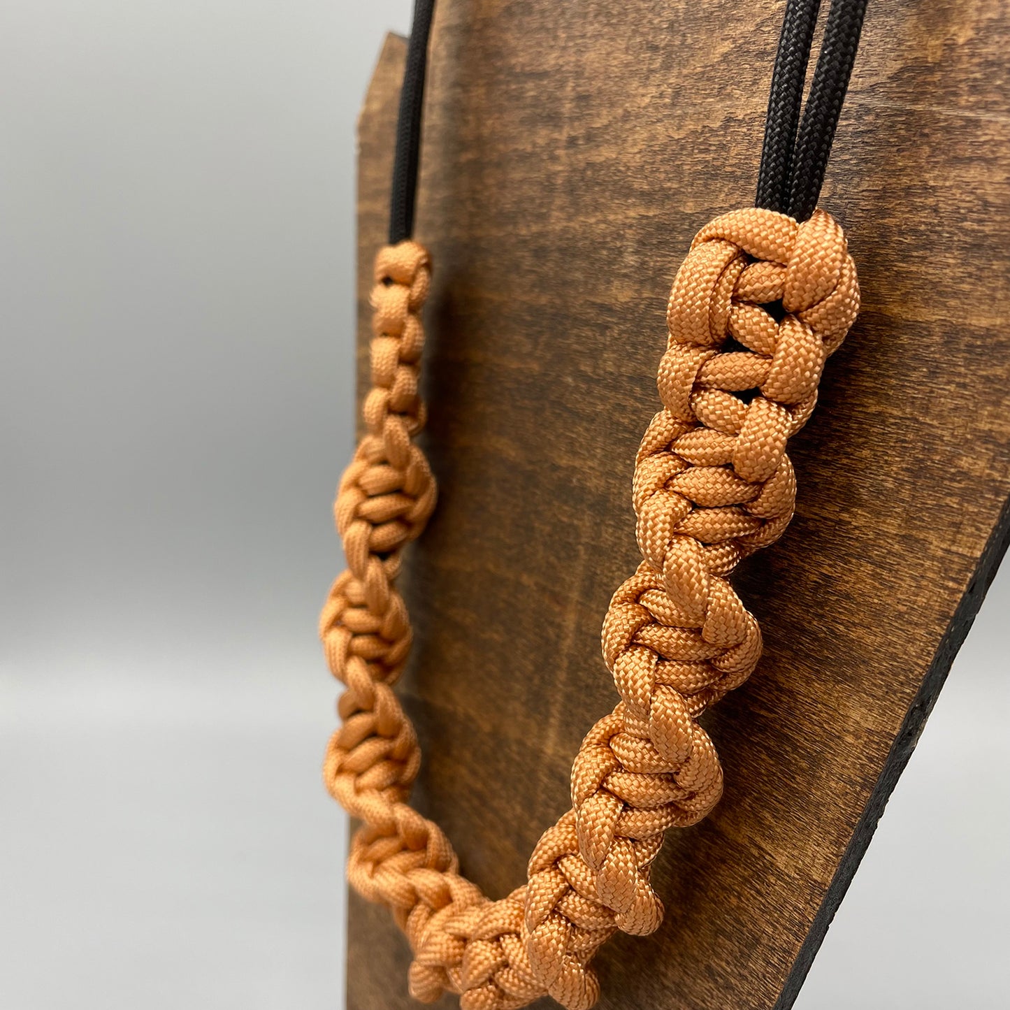 Paracord Macrame Necklace - Bronze & Black