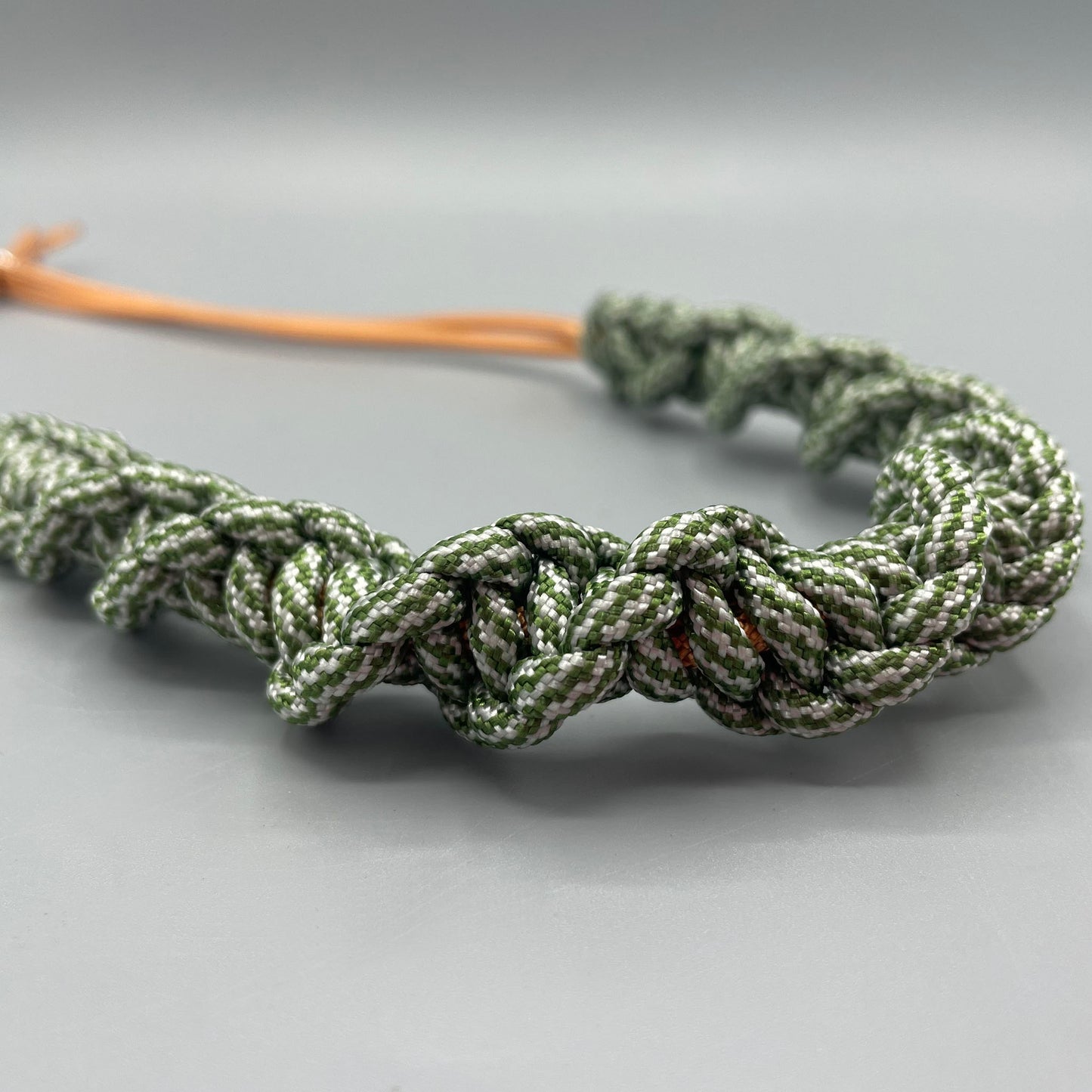 Paracord Macrame Necklace - Gingham Green