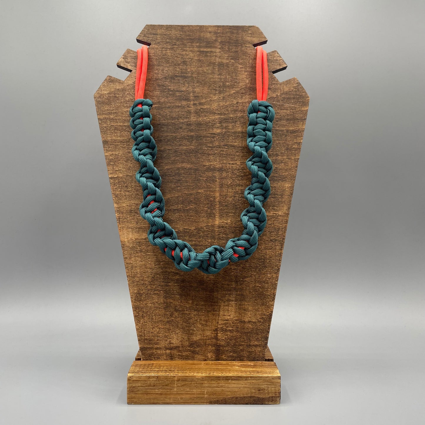 Paracord Macrame Necklace - Peacock Green & Neon Red